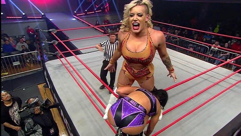 Tenille Dashwood and Taya Valkyrie tore down the house in the main event 