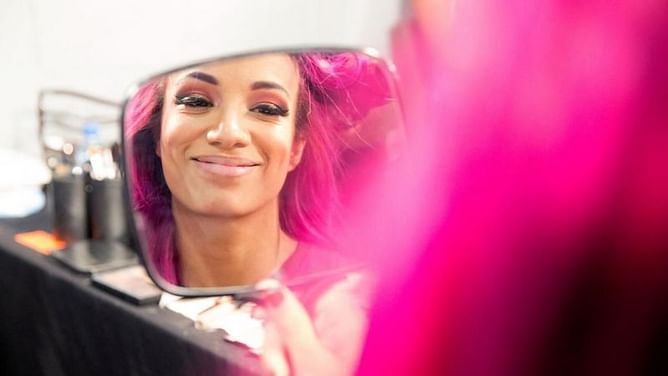 6 Photos of WWE Superstar Sasha Banks she might prefer you didn't see