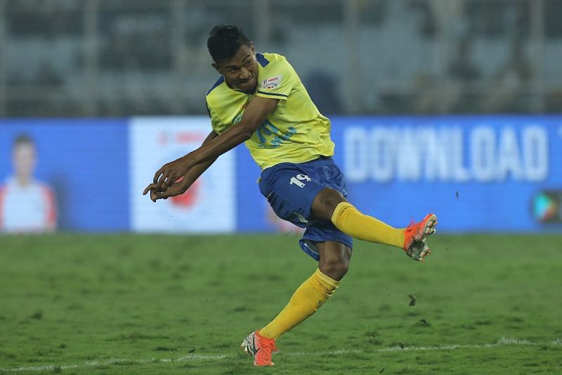 Halicharan Narzary in action for Kerala Blasters