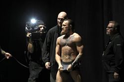 Conor McGregor issues threat to Tony Ferguson