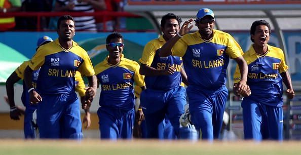 श्रीलंका ने आखिरी गेंद पर छक्का लगाकर मैच जीता