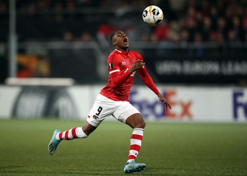 Myron Boadu in Europa League action