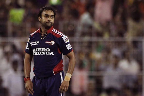 Amit Mishra spun the Delhi Daredevils to a victory against the Deccan Chargers.