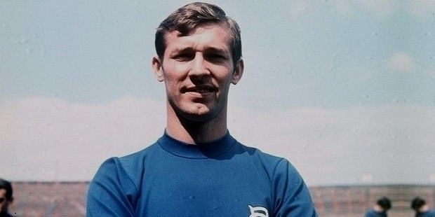 Sir Alex Ferguson in his playing days.