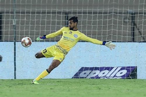 Rafique Ali Sardar in action for Jamshedpur FC in ISL