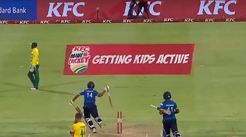Asela Gunaratne miscalculated, and started celebrating Sri Lanka&rsquo;s win, with one run still required.
