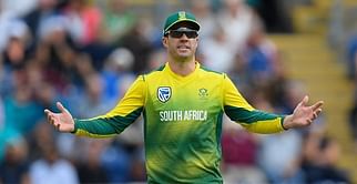 Hindi Cricket News - एबी डीविलियर्स की दक्षिण अफ्रीका टीम में वापसी को लेकर ब्रायन मैकमिलन ने दिया बड़ा बयान