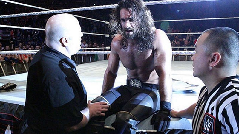 Seth Rollins suffered his injury at a WWE live event