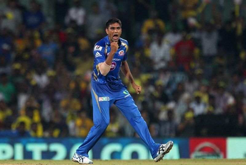 Munaf Patel&#039;s spell in IPL 2011 went in vain as the Mumbai Indians&#039; batting floundered