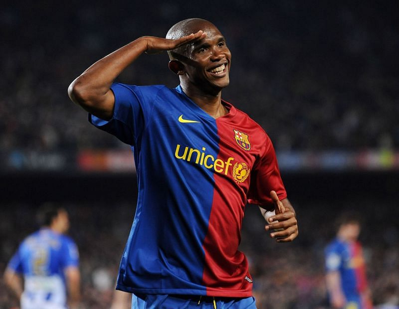 Samuel Eto&#039;o playing for Barcelona