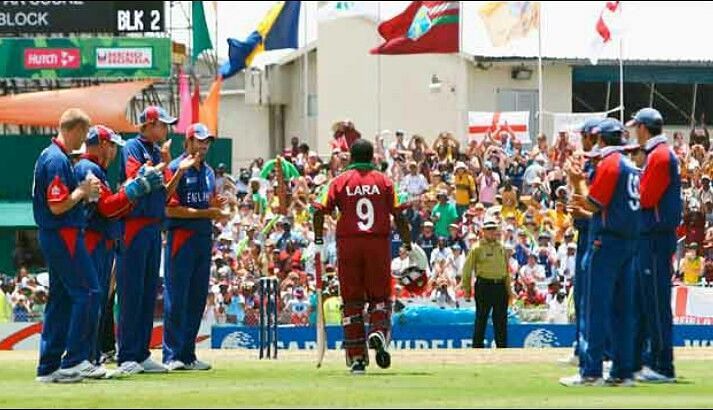 The English team with a guard of honour for Brian Lara