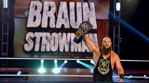 Braun Strowman retained the WWE Universal Title at MITB