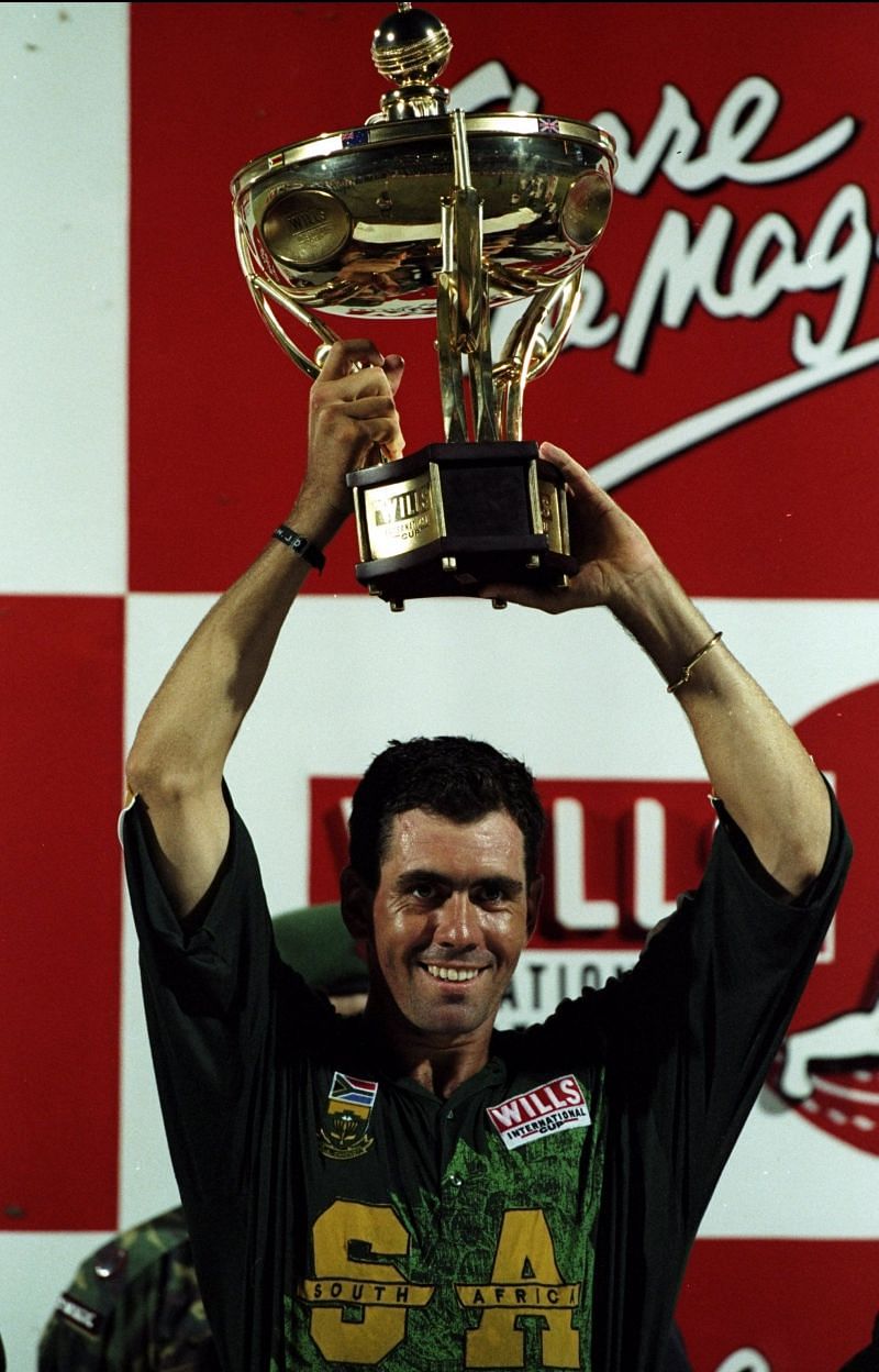 The South African captain Hansie Cronje lifts the ICC Trophy