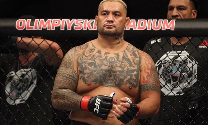 Mark Hunt calls out UFC over Henry Cejudo's recent retirement