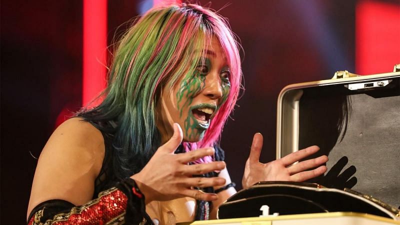 Asuka is now a grand slam Women&#039;s Champion