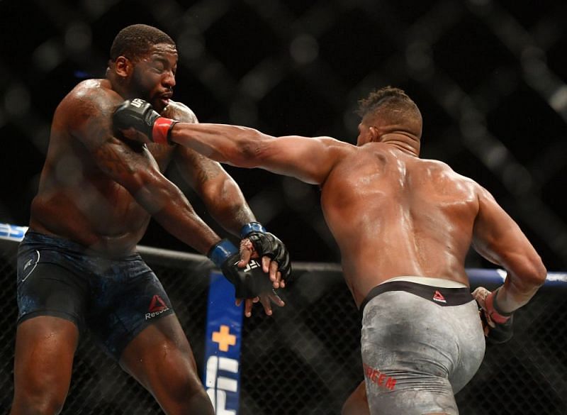 Overeem survived a serious beatdown to turn the tables on Walt Harris