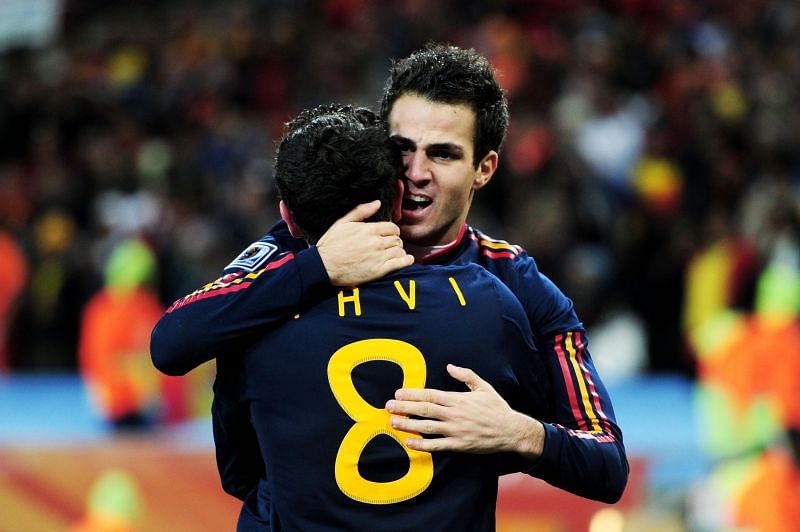 F&agrave;bregas and Xavi for Spain