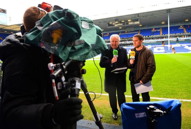 10 best football commentators of all time