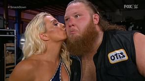 5 Things WWE subtly told us on SmackDown: 3-time World Champion returning next week, Unexpected new faction formed? (May 1st, 2020)