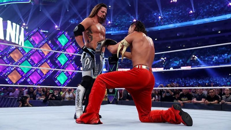 AJ Styles and Shinsuke Nakamura are set to square off on SmackDown tonight.