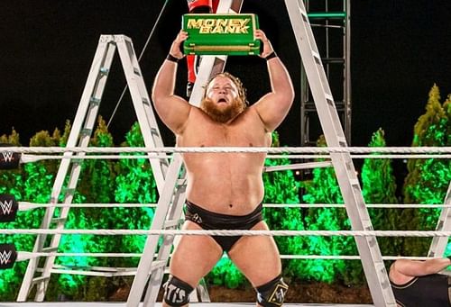 Otis is the new Mr. Money in the Bank