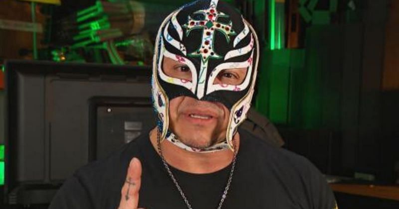 Rey Mysterio reportedly wants Andrade to retire him