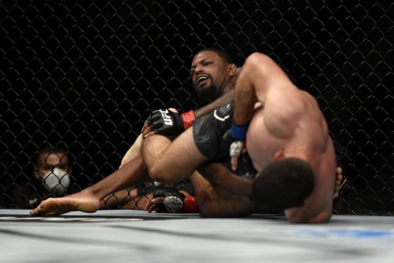 Thiago Moises pulled out one of the best submissions of 2020 to beat Michael Johnson