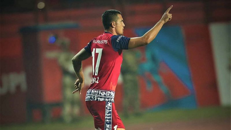 Karan Amin rubbed shoulders with Tim Cahill in 2018-19 (Image credits: Jamshedpur FC)