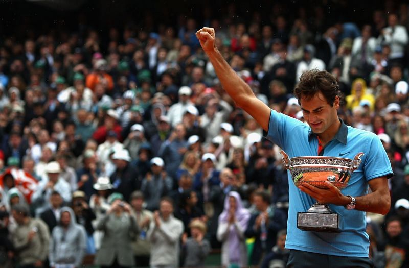 Roger Federer after winning the French Open in 2009