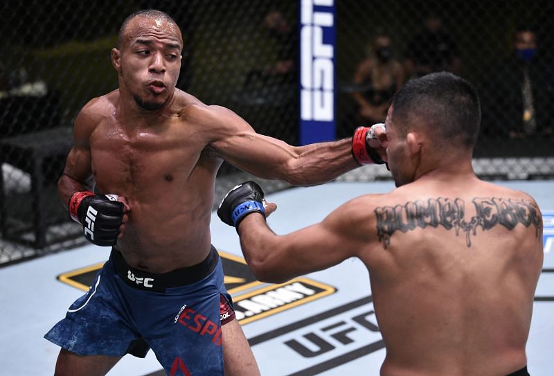 UFC Fight Night: Espinosa v De La Rosa