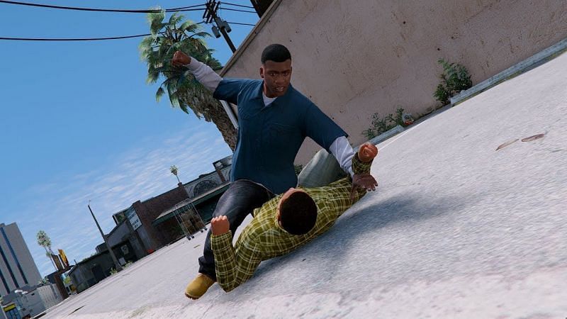 Learn how to dodge and fight . Image courtesy: GTA5-Mods.com.