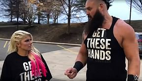 5 WWE सुपरस्टार्स जो बतौर कपल एक-दूसरे के लिए परफेक्ट हैं