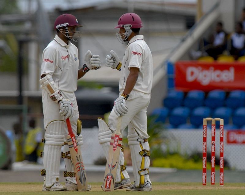 Sarwan and Chanderpaul built a solid partnership as West Indies drew the Test with one wicket to spare.