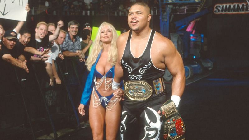 D&#039;Lo Brown held two major singles Championships at one time