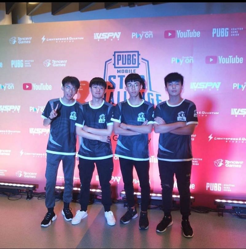 Hong (second from the left)