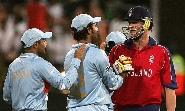 युवराज सिंह और एंड्रू फ्लिंटॉफ 2007 टी20 वर्ल्ड कप के दौरान