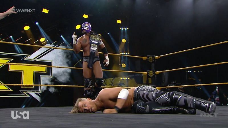 El Hijo Del Fantasma is the new NXT Cruiserweight Champion!