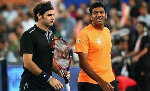 Roger Federer (L) and Rohan Bopanna