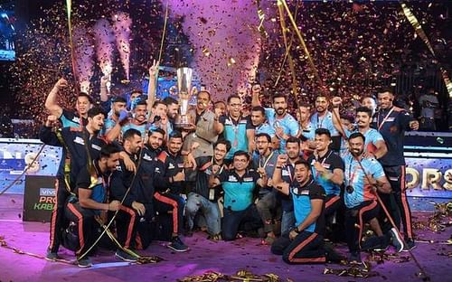 Bengal Warriors defeated Dabang Delhi KC in the finals of Pro Kabaddi League Season 7