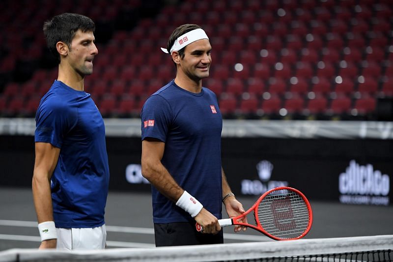 Novak Djokovic (L) and Roger Federer