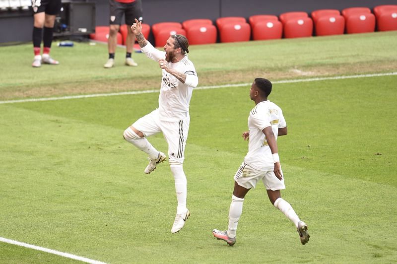 Real Madrid&#039;s Rodrygo celebrates with Ramos after his winner, just before the Brazilian was replaced