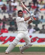 महेंद्र सिंह धोनी ने जड़ा था बेहतरीन दोहरा शतक