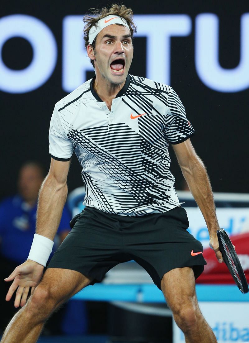 Roger Federer celebrating his 2017 Australian Open victory