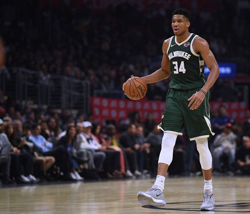 Giannis Antetokounmpo v Los Angeles Clippers
