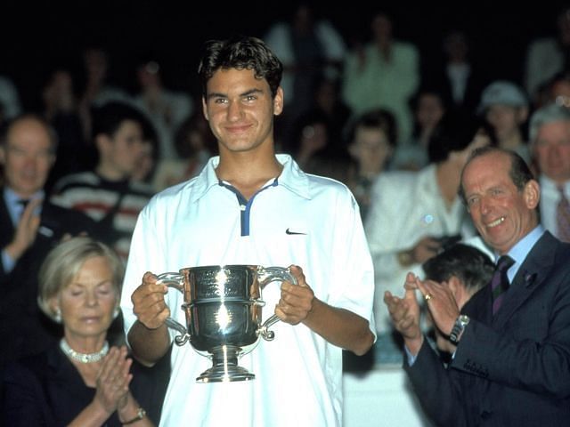 Roger Federer with the Boys&#039; Singles title in 1998