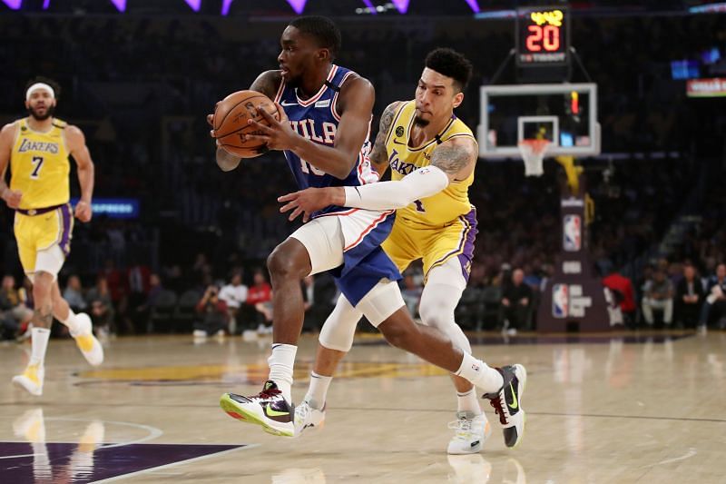 Philadelphia 76ers v Los Angeles Lakers