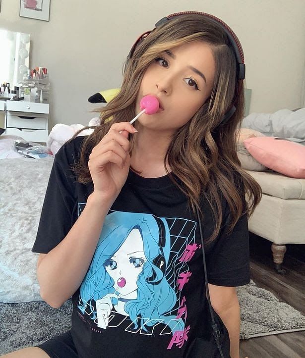 Pokimane on Twitch Safety Policies, Favorite Games and Film Debut, poki  minecraft skin