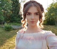 Loeya, with 1.2 million followers on Twitch