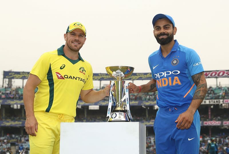 India captain Virat Kohli (right) with Australian skipper Aaron Finch.