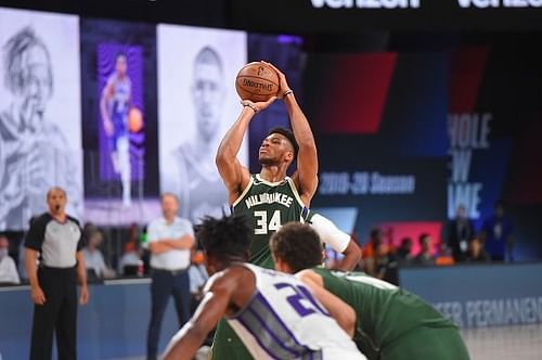 Milwaukee Bucks v Sacramento Kings